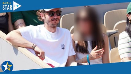 PHOTOS Guillaume Pley au cou de sa sublime femme Agathe, Elsa Zylberstein en robe printanière à Rola