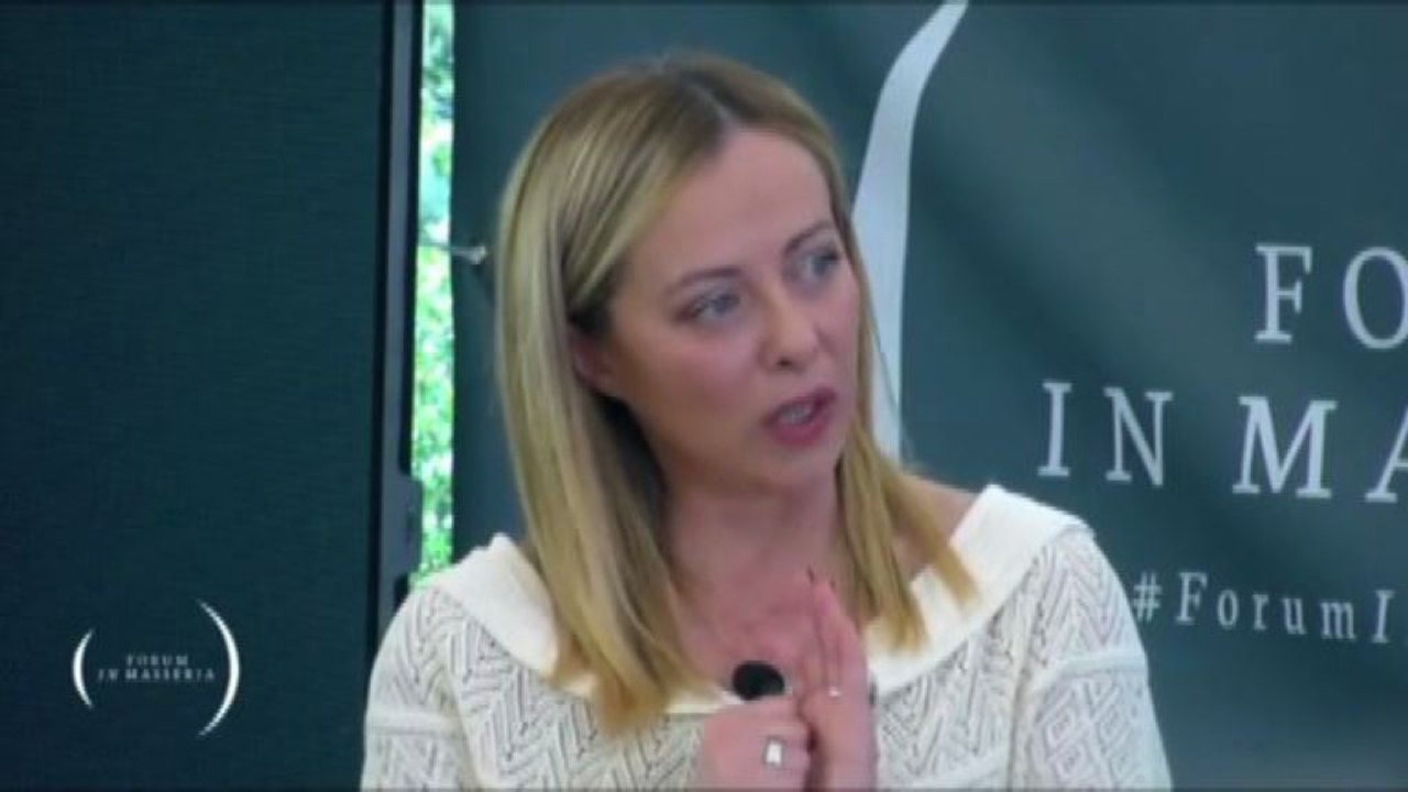 Violenza donne, Meloni: "Serve un lavoro di educazione culturale"