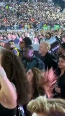 Priyanka Chopra dancing on live music concert