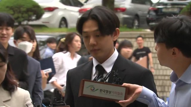 '상습 마약 투약' 유아인 검찰 송치... 최소 7종 투약 / YTN
