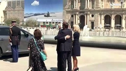 Mattarella e Macron visitano 'Naples a' Paris' al Louvre