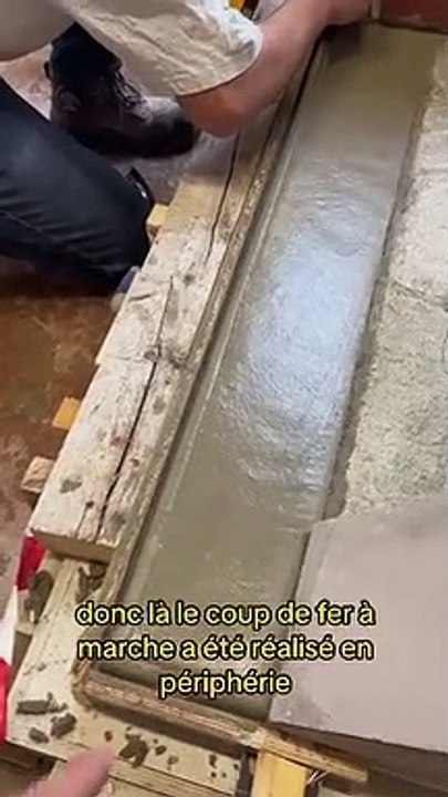 Le fer à marche sur un seuil