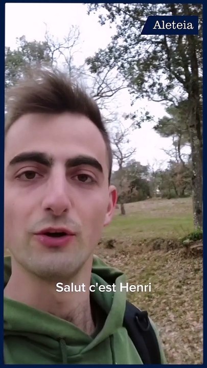 [VIDÉO] "Qui est le héros au sac à dos ?"