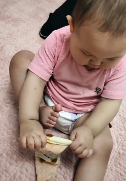 Baby Want To Wear Socks | Babies Funny Moments | Cute Babies | Naughty Babies | Funny Babies #babies
