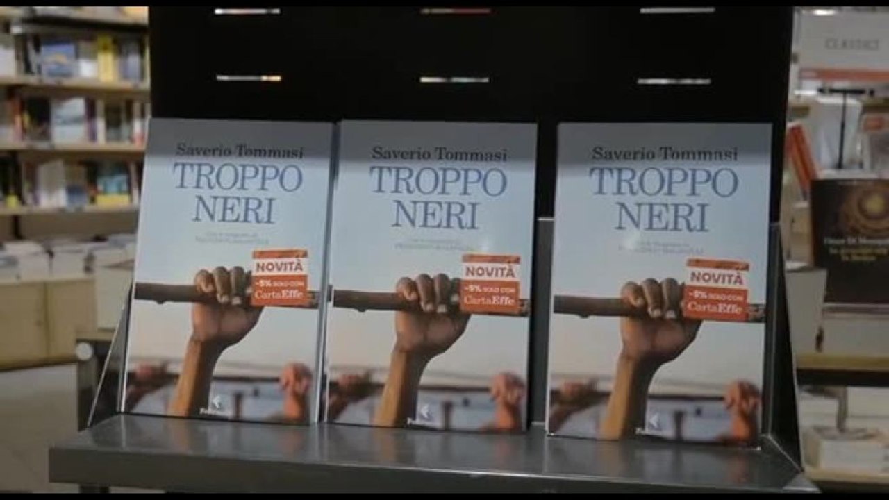 "Troppo Neri", il nuovo libro di Saverio Tommasi