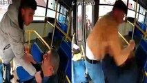 Tartıştığı halk otobüsü şoförüne saldırdı