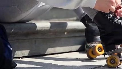 Man in Roller Blades Performing Infront of the People (1).mp4