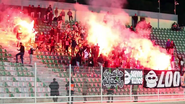 جمهور الدفاع الحسني الجديدي يبدع أمام مولودية وجدة