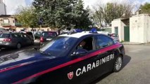 Messina Denaro, palermitani davanti alla caserma: «Oggi hanno vinto Falcone e Borsellino»