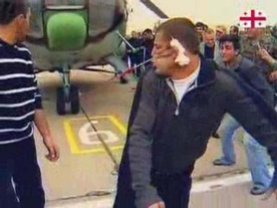 Ear Pull Helicopter