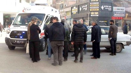 Tıra çarpan otomobilin sürücüsü yaralandı