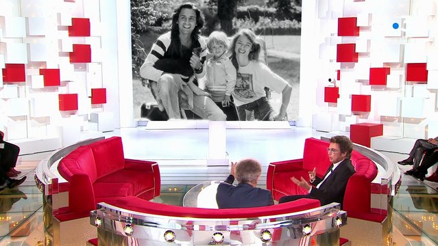 Jean-Michel Jarre dans l'émission Vivement Dimanche .