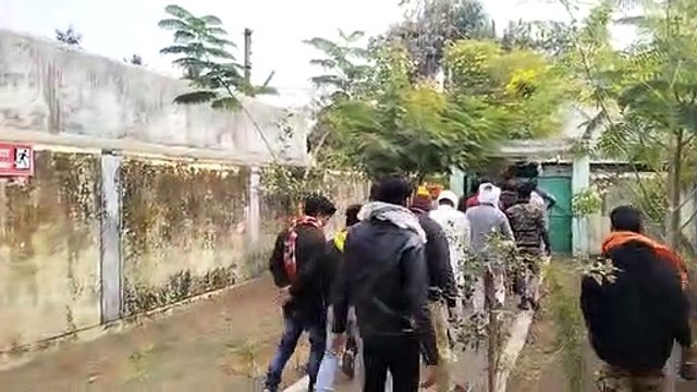 अज्ञात वाहन के टक्कर से मोटरसाइकिल सवार पेट्रोलपंप मैनेजर की मौत