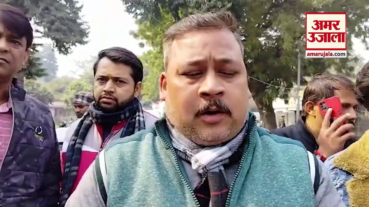 Bareilly News: सिपाहियों के खिलाफ शिकायत करने SSP के पास पहुंचे व्यापारी  | UP News