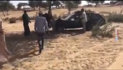 Sakal : une voiture « 7 places » heurte un arbre