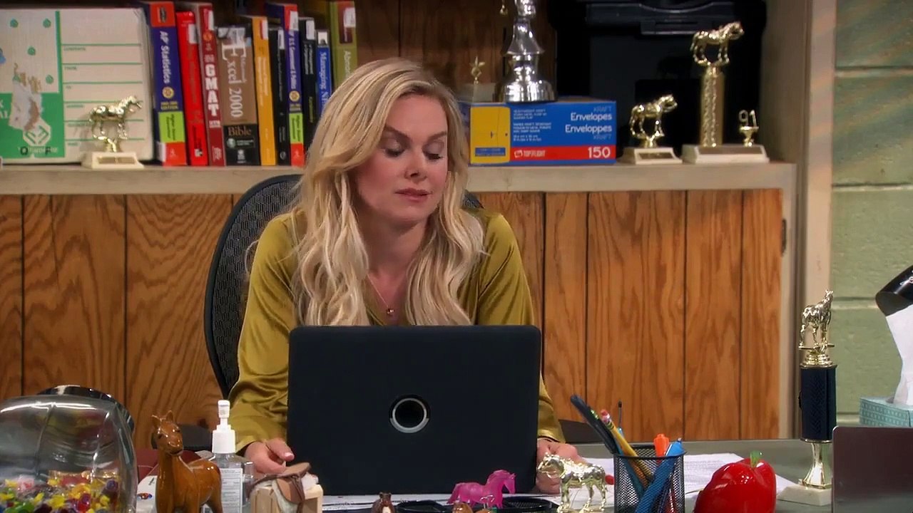 Anger Management - Se4 - Ep08 - Charlie Gets Between Sean And Jordan HD Watch