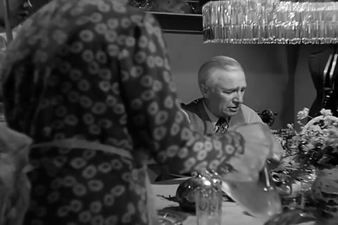 It’s a Wonderful Life (Şahane Hayat) - Trailer [HD] - James Stewart, Donna Reed, Lionel Barrymore, Frances Goodrich, Albert Hackett, Frank Capra