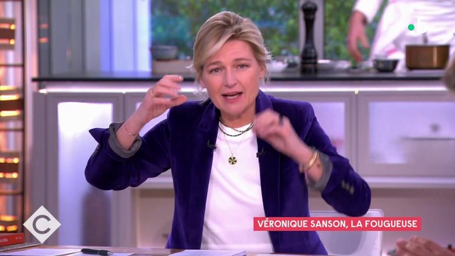 VIDÉO - “Il ne m’a jamais dit bonjour” : Véronique Sanson cinglante au sujet de Claude François