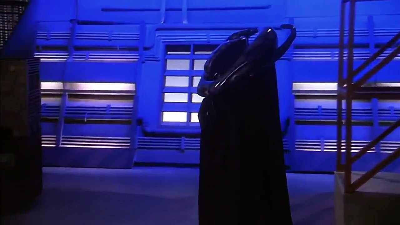 Babylon 5 - Se3 - Ep18 - Walkabout HD Watch