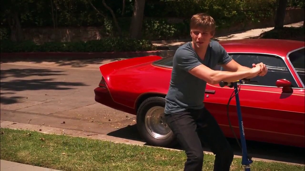 Weeds - se6 - ep11 - viking pride hd watch