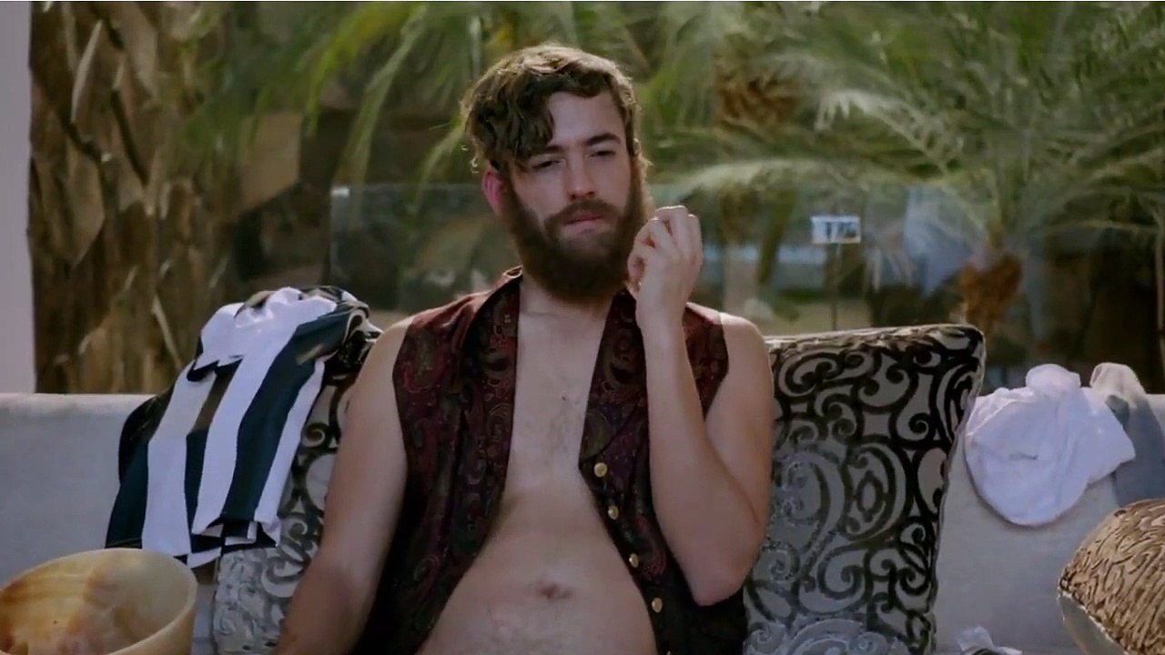 Club de Cuervos - Se2 - Ep03 HD Watch