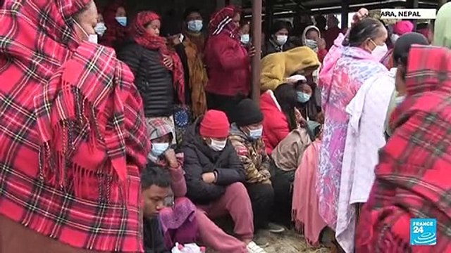 Hallazgo de cajas negras podría dar respuesta a accidente de avión en Nepal