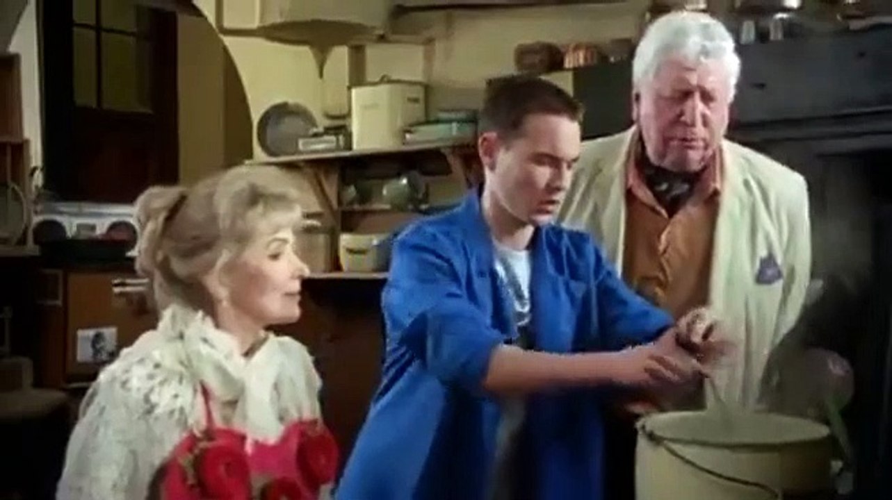 Monarch of the Glen - Se7 - Ep01 HD Watch