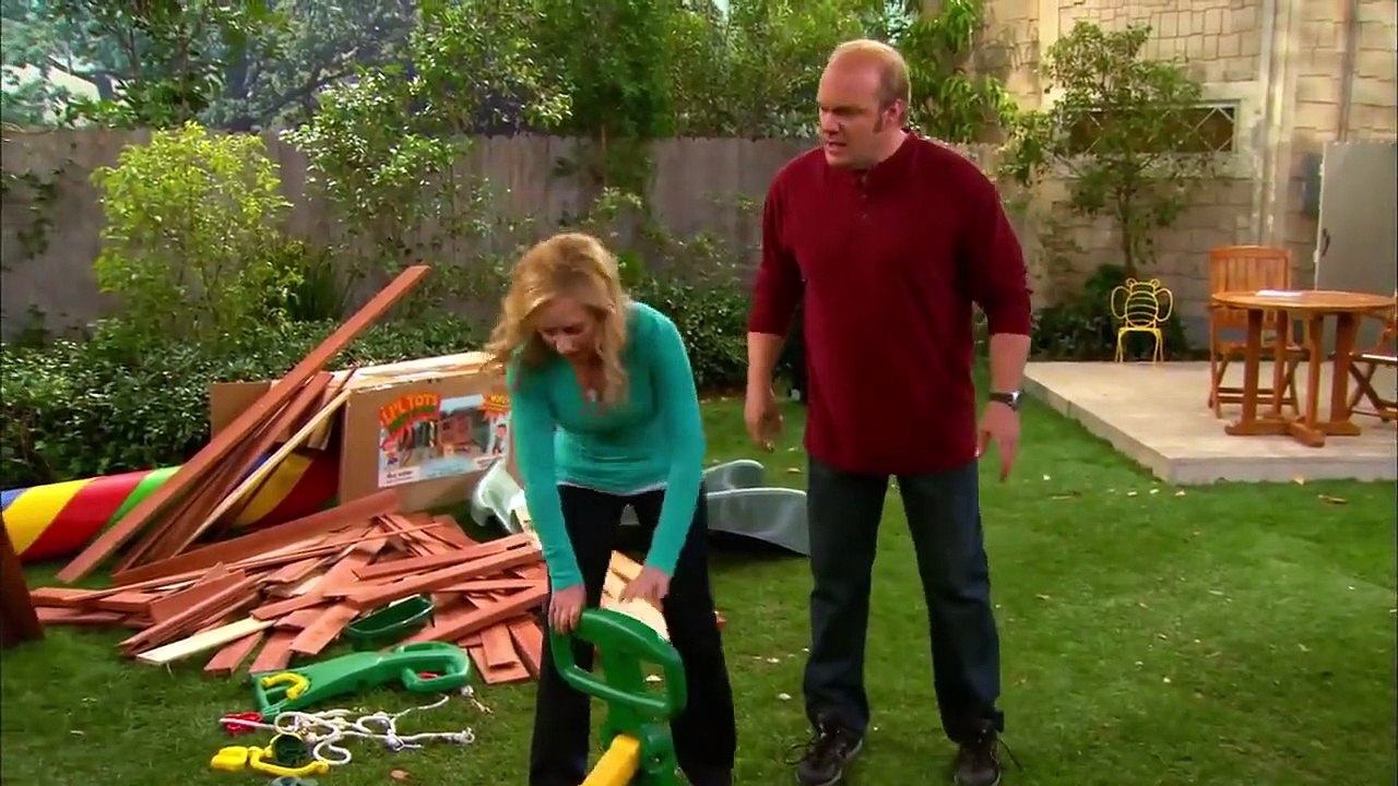 Good luck charlie - se2 - ep10 - meet the parents hd watch
