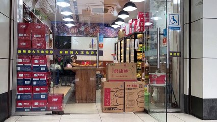 Economia da China cresce 3%; população diminuiu