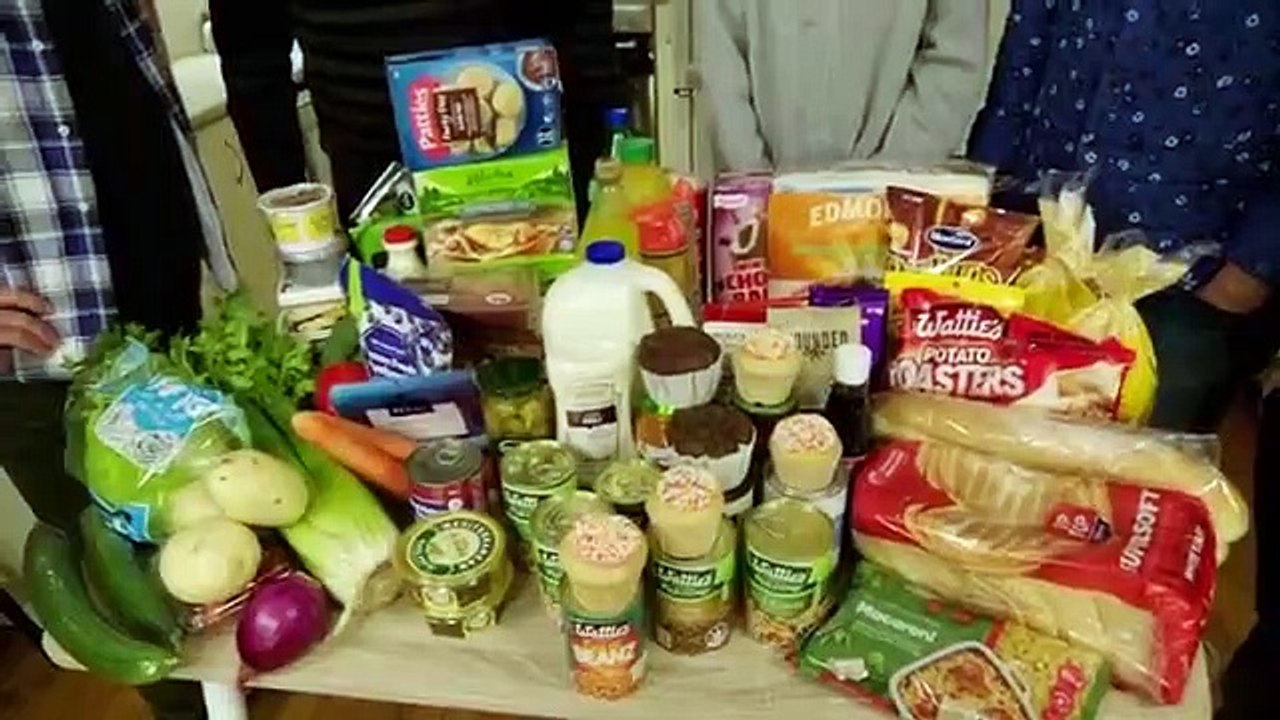 Eat Well For Less New Zealand - Se1 - Ep05 HD Watch