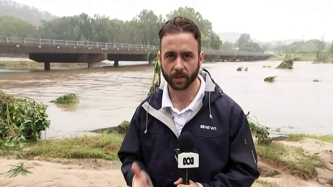 Intense rainfall continues to threaten flash flooding