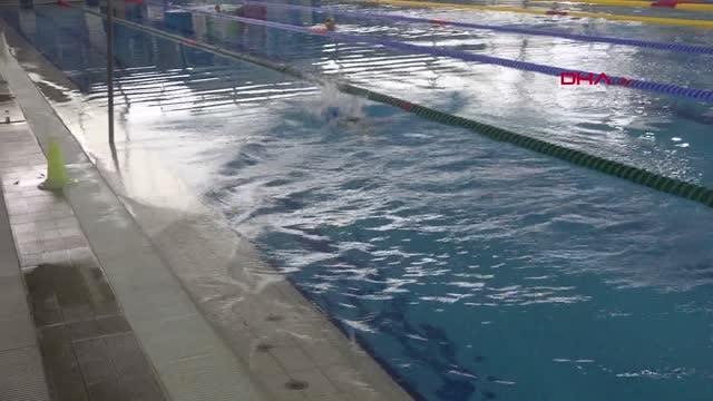 SPOR Doğuştan bedensel engelli Türkiye şampiyonu İrem, 6 yılda 14 madalya kazandı