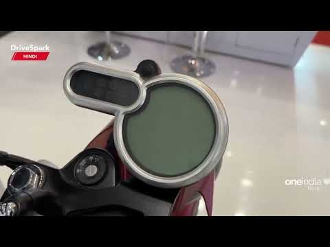 Auto Expo 2023: QJMotor SRC250 Motorcycle Walkaround | Promeet Ghosh | HINDI DriveSpark