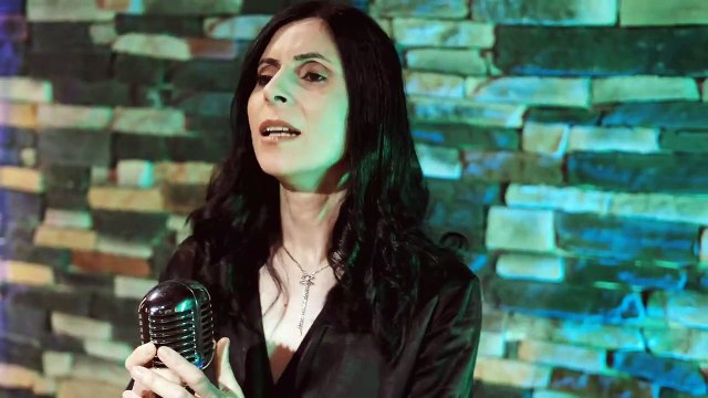 Deniz Güleç - Gide Gide Bir Söğüde Dayandım