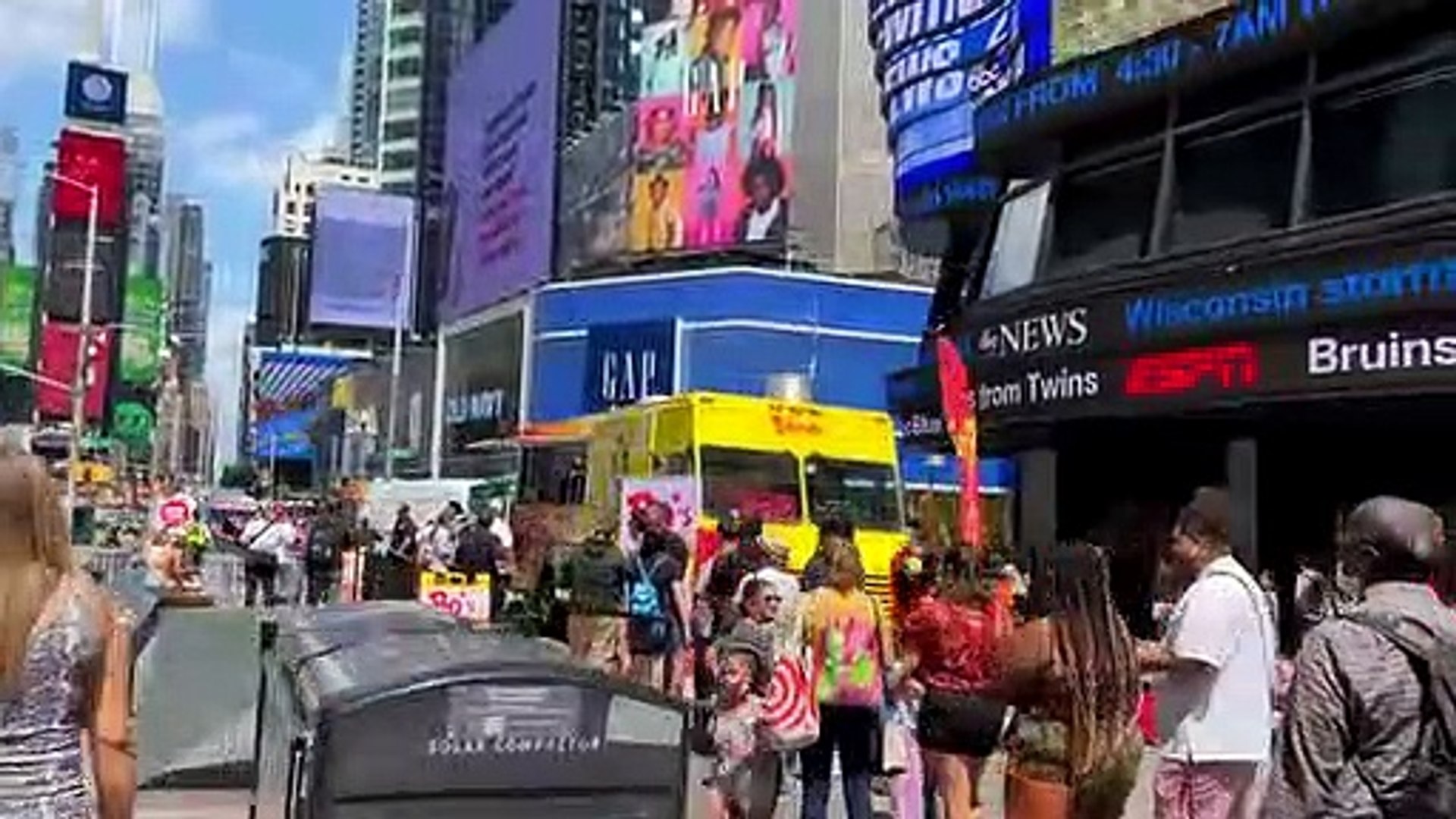 ⁣【4K】WALK Times Square NEW YORK City USA 4k video Travel vlog