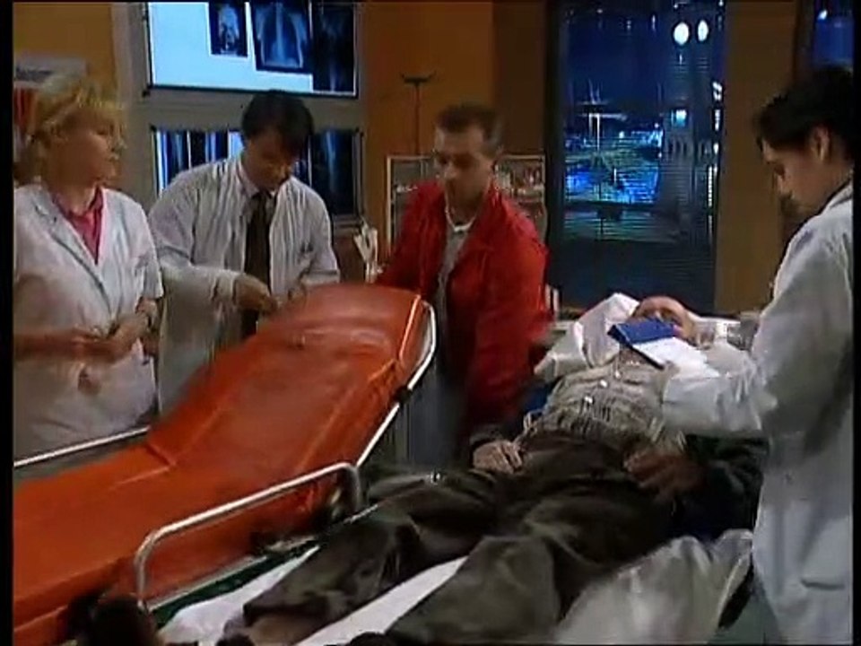 Alphateam - Die Lebensretter im OP Staffel 10 Folge 25