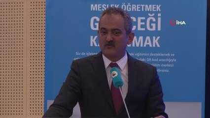 Bakan Özer'den mesleki eğitimin 'çocuk işçiliği' şeklinde algılanmasına tepki