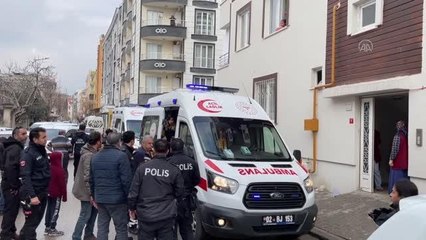 Komşular arasında çıkan kavgada 2 kişi yaralandı