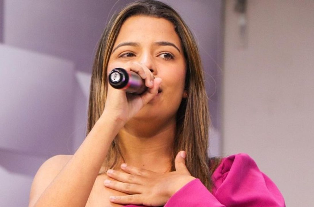 Cantora de Bonito de Santa Fé é finalista do concurso “A Mais Nova Voz Feminina” da Mastruz com Leite