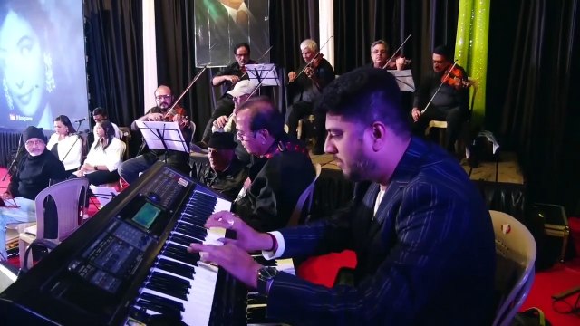 Main Nigahen Tere Chehare Se | Moods Of Rafi | Rajesh Panwar Live Cover Performing Romantic Song ❤❤ Dharmendra Deol Shemaroo Entertainment Ltd. Shemaroo B-Town Saregama Mile Sur Mera Tumhara/मिले सुर मेरा तुम्हारा