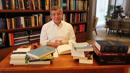 Davutoğlu, AKP'den neyi öğrenemediğini ve neyi öğretemediğini tek tek sıraladı