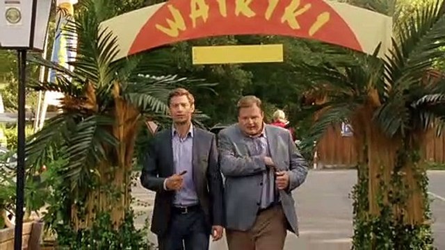 Die Rosenheim-Cops (240) Staffel 11 Folge 28 - Tod auf Waikiki