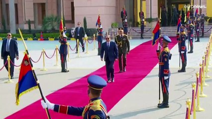 شاهد: قمة ثلاثية بين الرئيس المصري والفلسطيني والعاهل الأردني في القاهرة