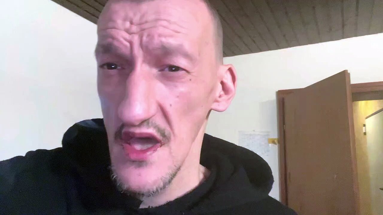 Viper & Noch Nachricht an Salvatore