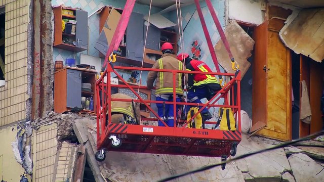 Número de mortos aumenta em ataque russo à cidade ucraniana de Dnipro