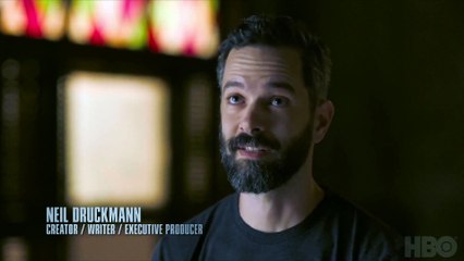 THE LAST OF US -Invitation to the Set - Featurette (2023) Pedro Pascal