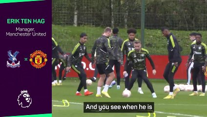 Ten Hag hails 'leader' Shaw