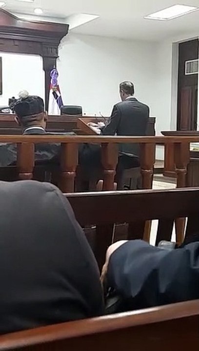 Jean Alain pide al juez le permita demostrar su inocencia, pero en libertad