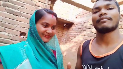 हमारा गांव जंगल में है  दोस्तों पूरा वीडियो देखना