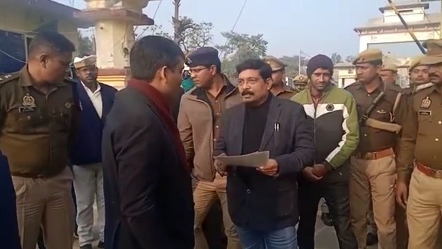 डीएम व एसपी ने किया नो मेन्स लैण्ड व ठूठीबारी चेक पोस्ट का निरीक्षण